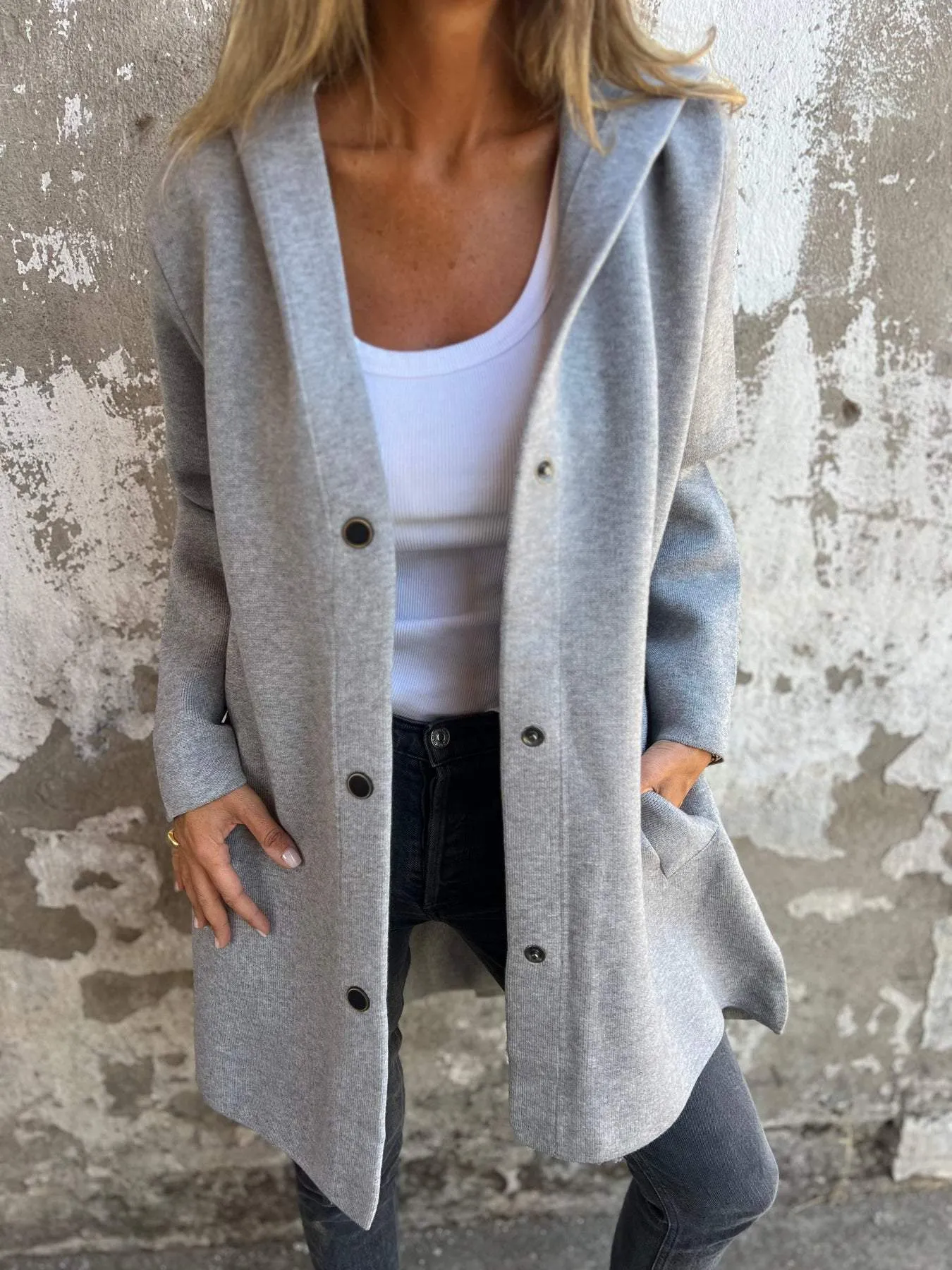 ADRIANA - CARDIGAN WITH BUTTONS & HOOD