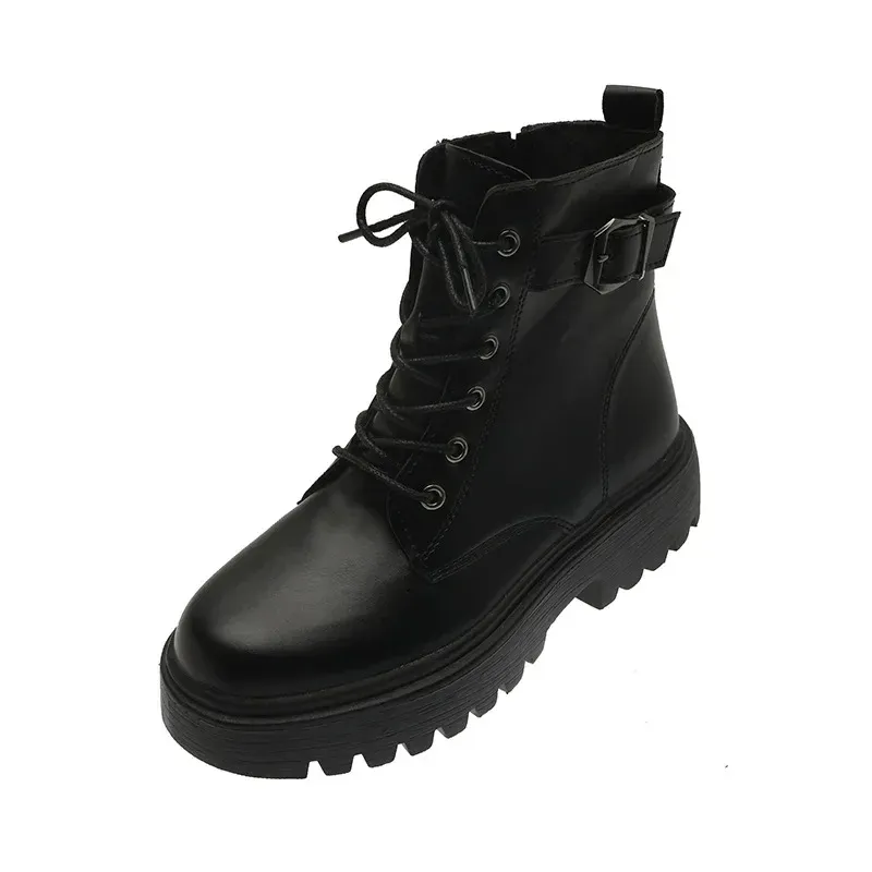 Clarissa | Stylish Comfort with Modern Booties